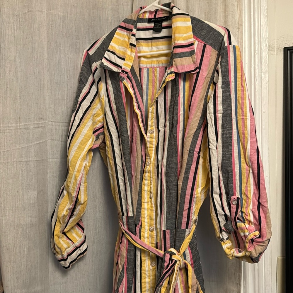 100% cotton Ashley Stewart shirt dress